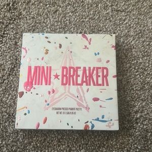 CLOSET CLOSING LAST CALL! ACCEPTING ALL OFFERS! Jeffree Star Mini Breaker Pallet